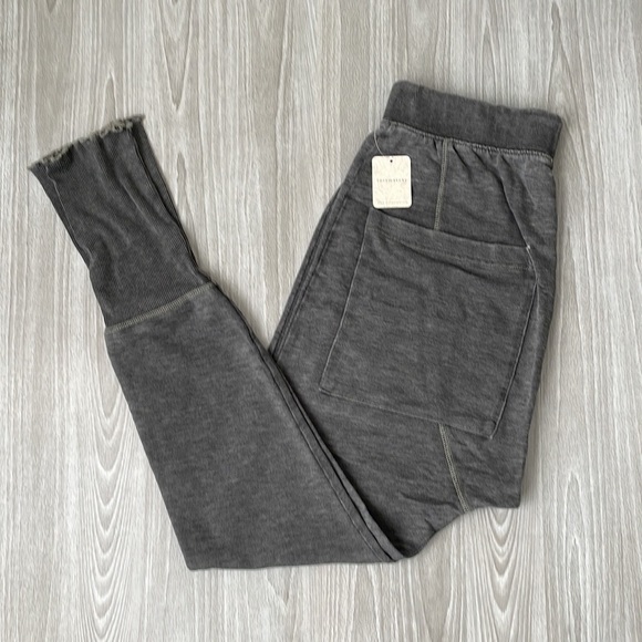 Free People Cozy All Day Harem Legging / Black - Picture 12 of 13